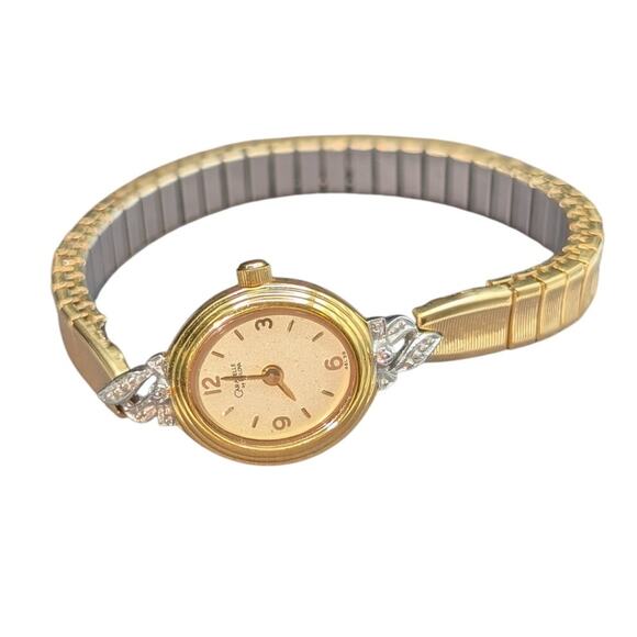 Vintage BULOVA Caravelle Gold Tone Women's Watch - Picture 7 of 7